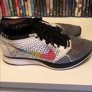 Nike Flyknit “Be True”